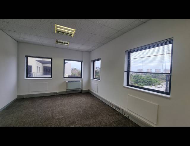 222M² OFFICE TO LET IN CENTURY CITY
